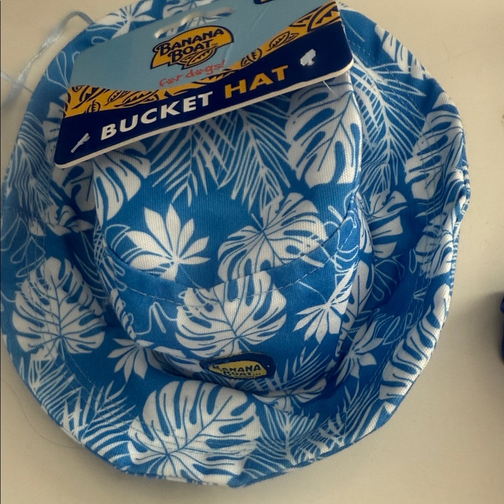 Banana Boat dogs Blue Leaf Bucket Hat. 🐶